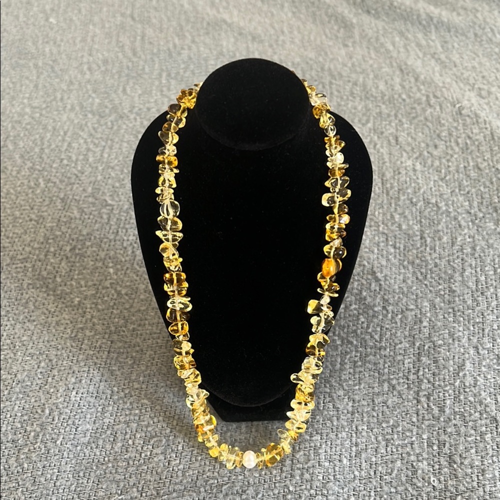 Elegant Pearl Beaded Yellow Stone Necklace